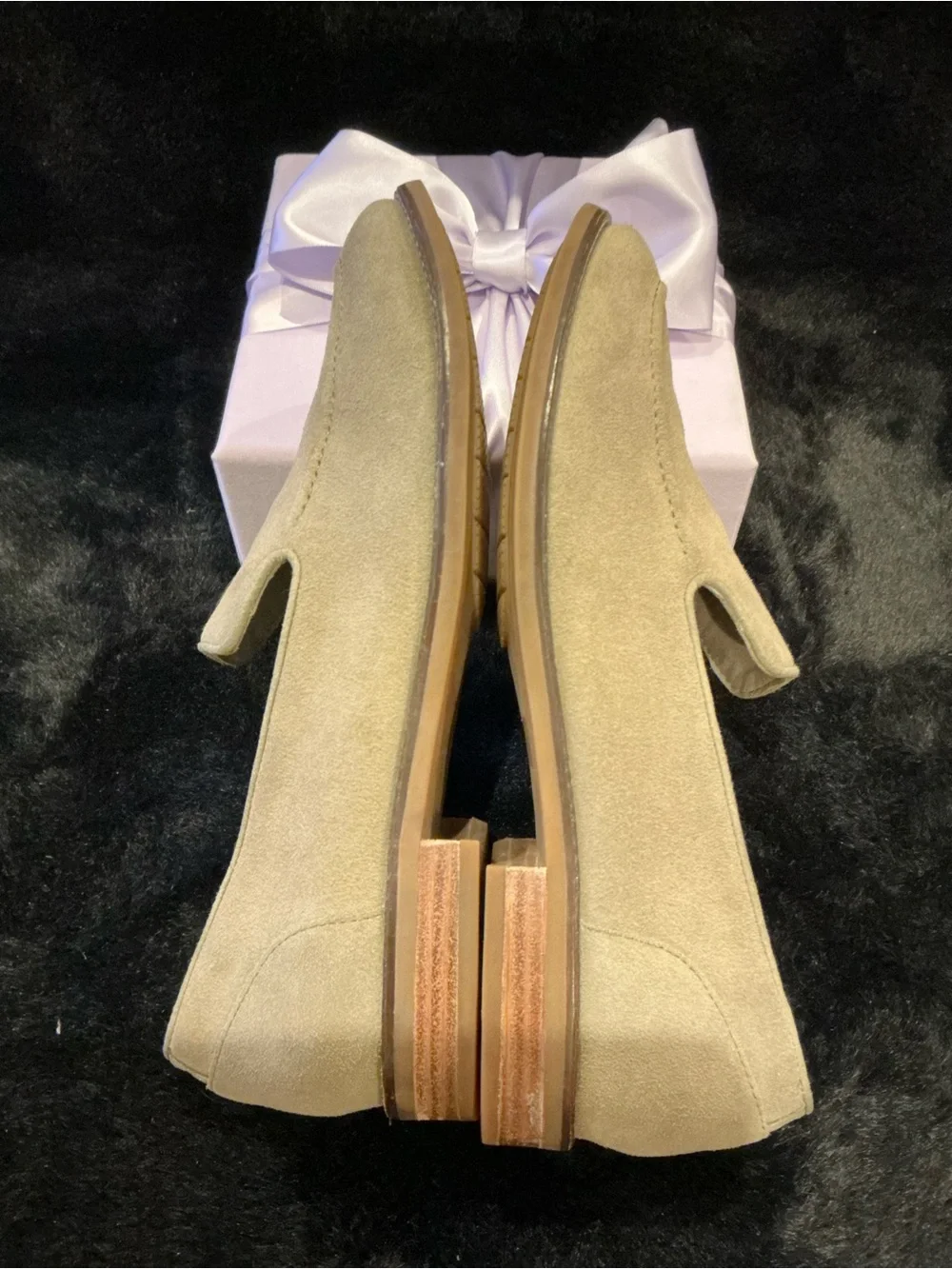 Sperry elegant suede